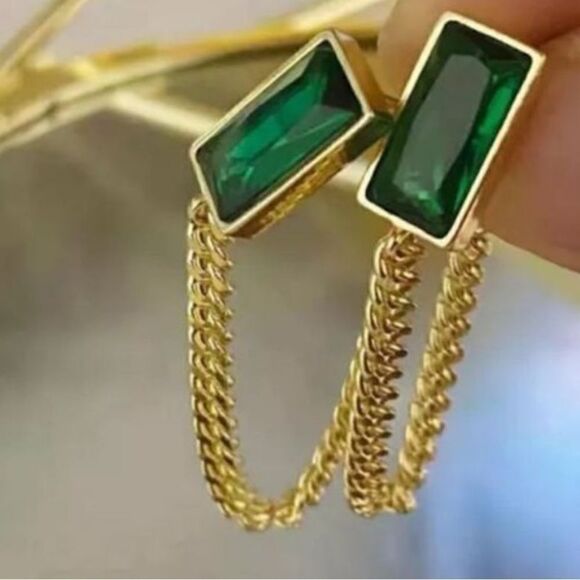 The Champion Square Emerald Crystal Gold Chain Dangle drop Earrings - Picture 4 of 8